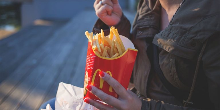 McDonald’s traži pomoć veštačke inteligencije McDonald’s traži pomoć veštačke inteligencije
