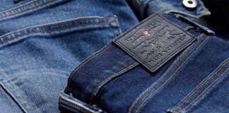 levis-jesen-2021-japan