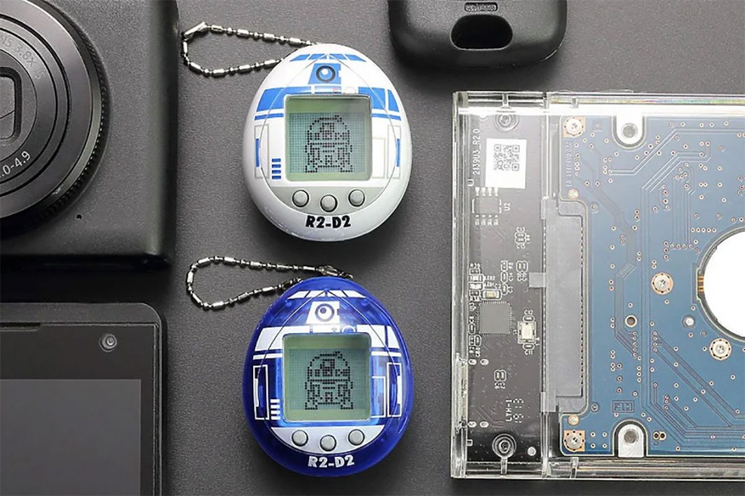 r2-d2-tamagotchi