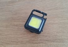 mini-baterijska-lampa