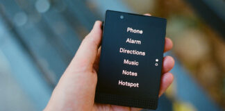 LightPhoneIII-telefon